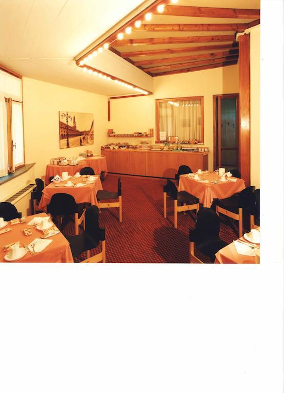 Hotel I Diamanti Garlasco Luaran gambar
