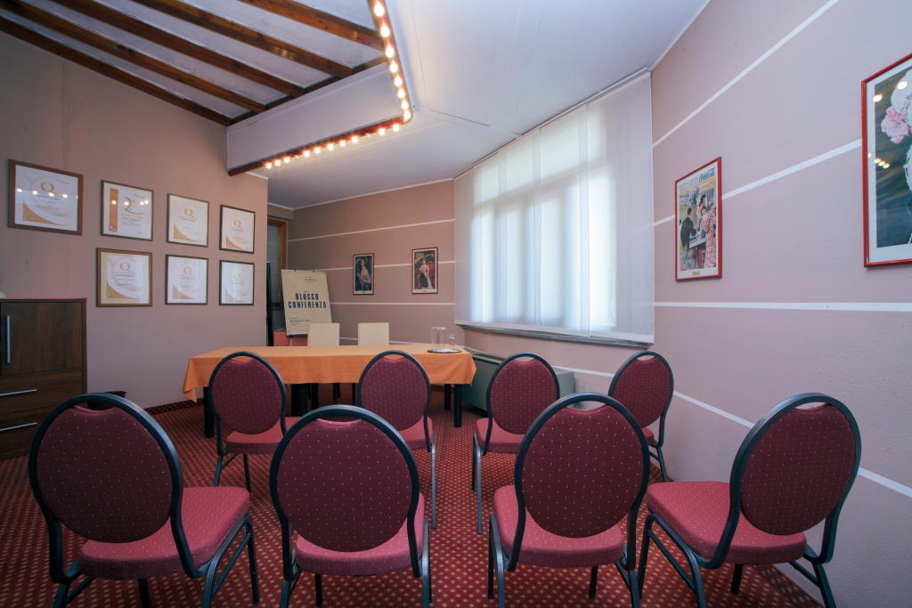 Hotel I Diamanti Garlasco Luaran gambar