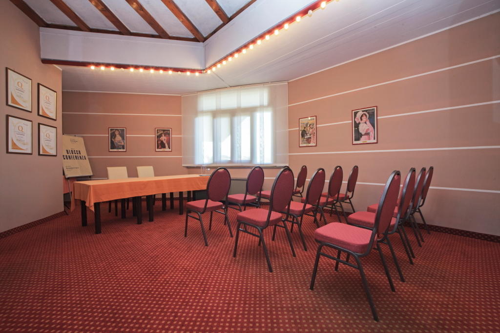 Hotel I Diamanti Garlasco Luaran gambar