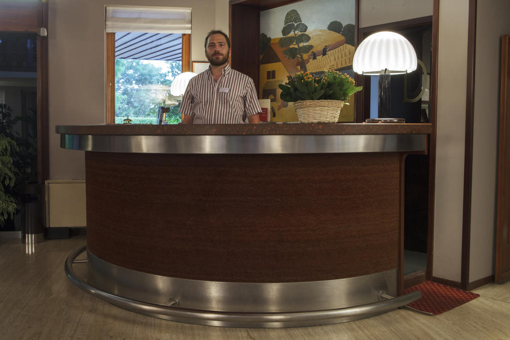 Hotel I Diamanti Garlasco Luaran gambar