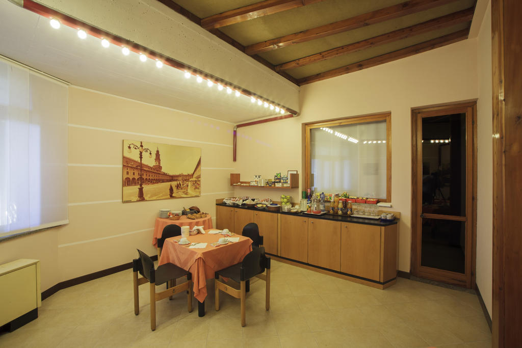 Hotel I Diamanti Garlasco Luaran gambar